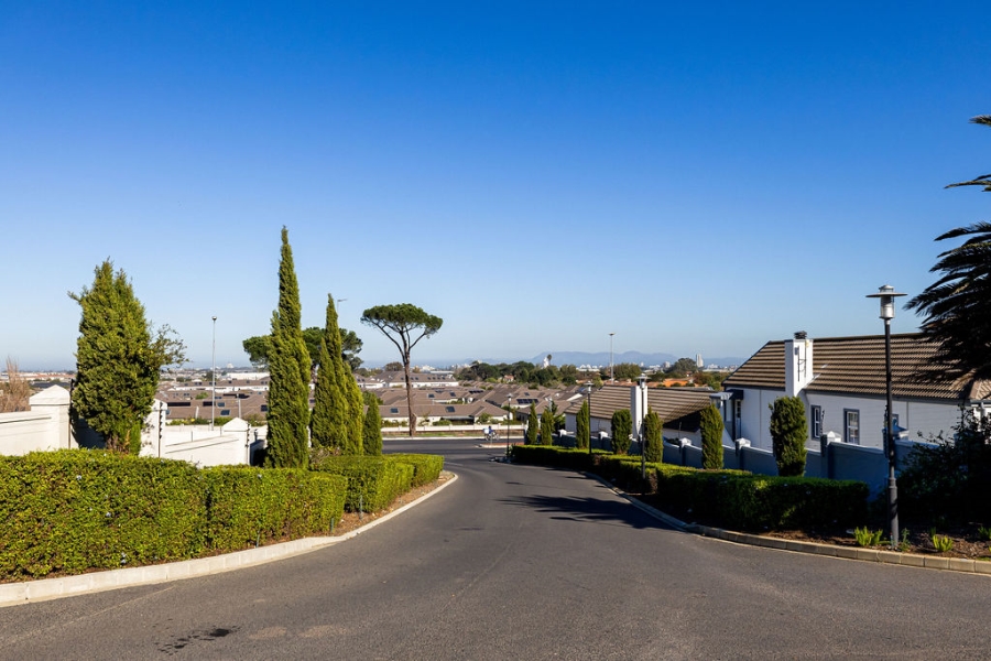 3 Bedroom Property for Sale in Dennegeur Western Cape